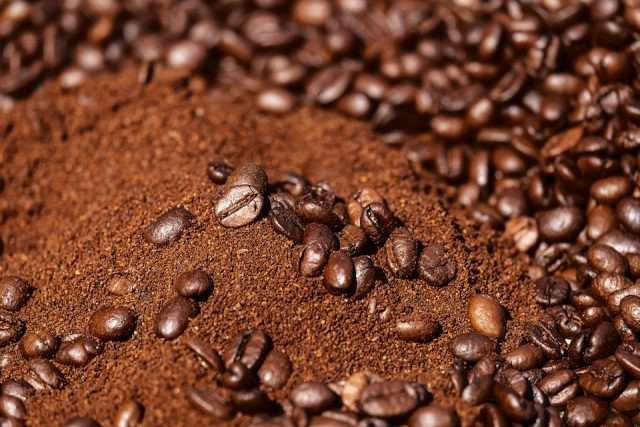 Cách phân biệt cà phê nguyên chất và cà phê lẫn tạp chất